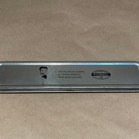 Collector's Item: Betty Boop Limited Edition Fossil Watch - Picture 3 of 10